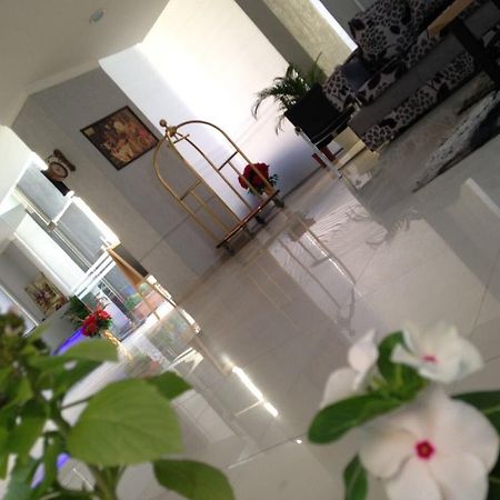 Riviera Apartments Кувейт Экстерьер фото
